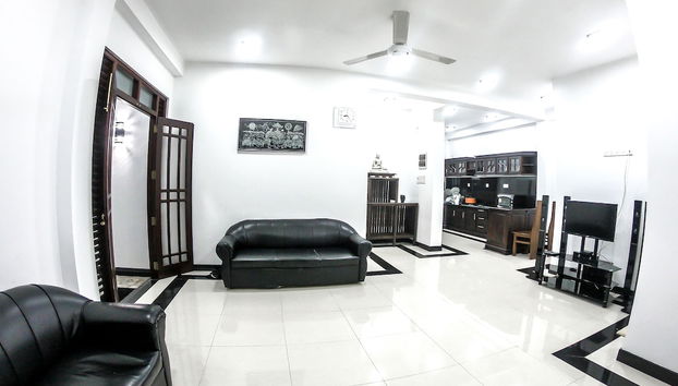 Coin salon dans le hall