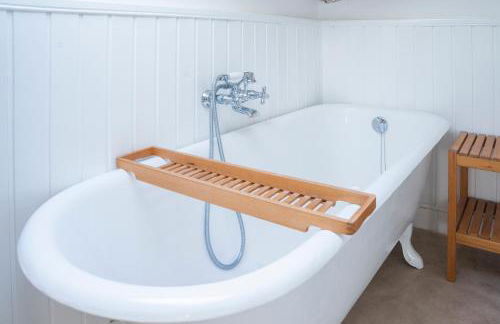 049 - Attico ELEGANTE, 10 minuti a piedi da MARE e SPIAGGIA - POSTO AUTO PRIVATO GRATIS - Foto 63