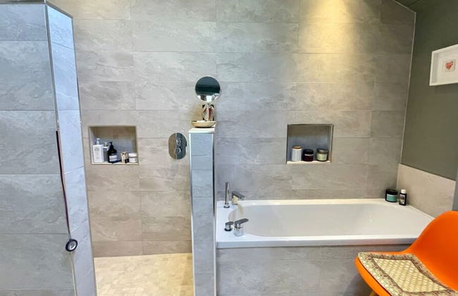 Luxury Countryside Haven for 10 - Photo 21