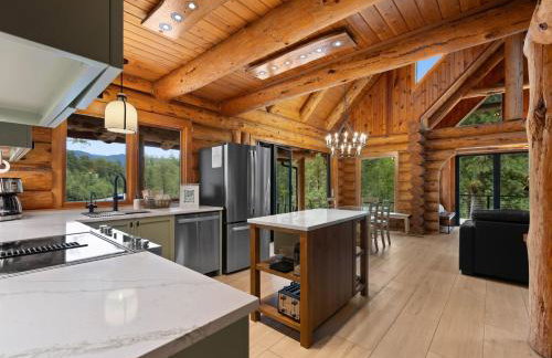 Riverside Retreat - Photo 5