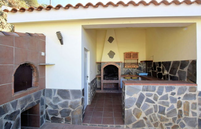 Luxury Villa in Sayalonga With Private Pool - Photo 27