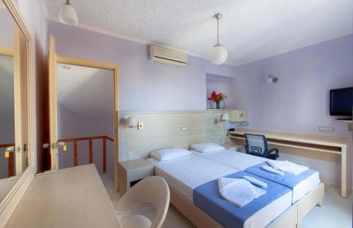 Giorgi's Blue Apartments - Photo 22