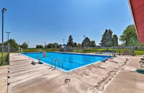 Elwood Townhome with Patio - 7 Mi to Johnson Lake - Foto 27