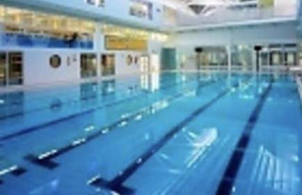 STUNNING GARDEN APARTMENT Central Exclusive Self Catering With Free Off Road Parking By Flat & Wiffi Beautifully Secluded 3 mins From All Amenities THIS IS A HOME NOT A HOTEL - Photo 13