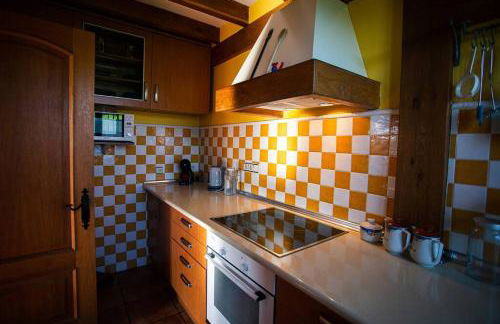 Casa independiente con chimena, jardín y barbacoa - Foto 12