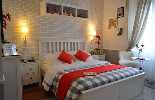 Moonlight Inn Guest House - Photo 13