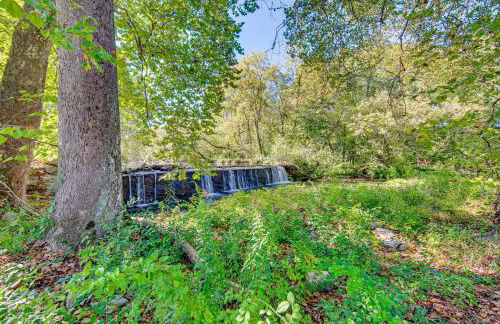 Walk to Creek Mount Joy Home with Peacocks On-Site! - Foto 24