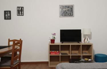 De Cá - suite com acesso independente e kitchenette - Foto 2