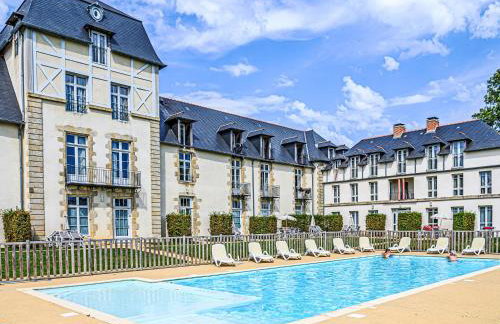 Apartment Château De Kergonano-10 by Interhome - Foto 32