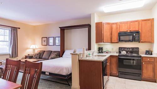 Slopeside Ski-In/Ski-Out ; HotTub ; 2 Room 2 Bath - Foto 2