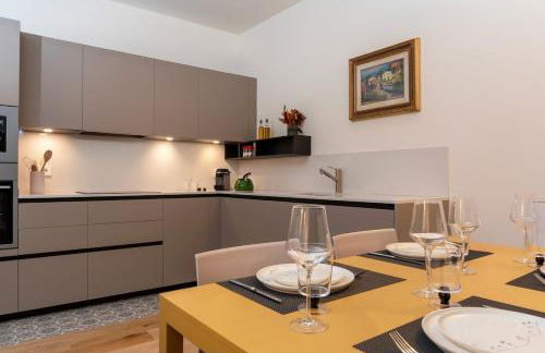 Porta Venezia Stylish Haven - Photo 8