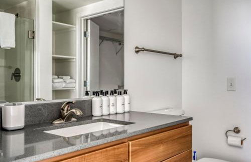 Tysons Corner 2br w pool fire pit nr mall WDC-810 - Foto 13