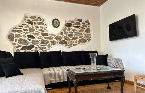 Dreamcatcher - Photo 1