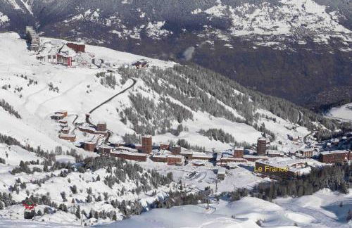 La Plagne Centre Appartement front neige - Foto 6