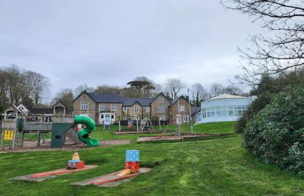 18 Bucklands - Cosy 5-Star Chalet - Starlink Wi-Fi - Coastal Woodland - Foto 23