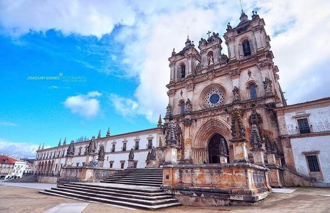 Tour privato di un'intera giornata: Santuario di Fatima, Batalha, Nazaré, Óbidos - Foto 7