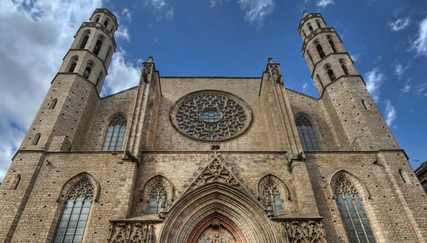 Visita guiada por la basílica de Santa María del Mar - Foto 4, Fachada de la basílica de Santa María del Mar