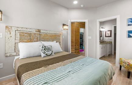 Waterfront Escape w/ Views Shared Pool & Boat Dock Orange Crush by Avantstay - Foto 20