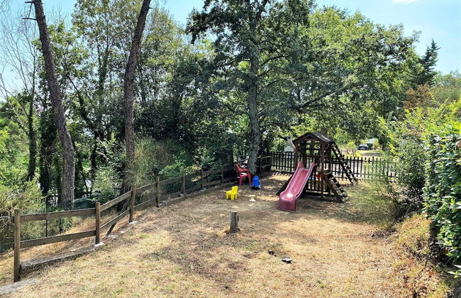 Belvilla by OYO Lovely Bungalow With a Shared Pool - Foto 14