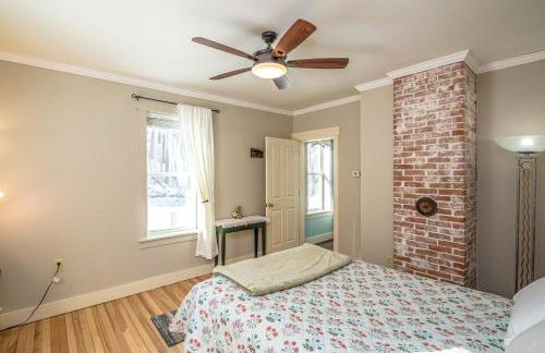 Whispering Waters Farmhouse and Wedding Barn - Foto 47