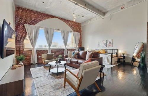 Luxury Penthouse with City Views - Foto 1