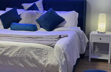 Classy, Cozy, Close to downtown - Foto 22