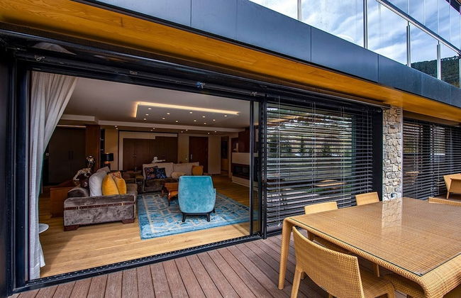 Luxury Apartment With Private Jacuzzi - Photo 18