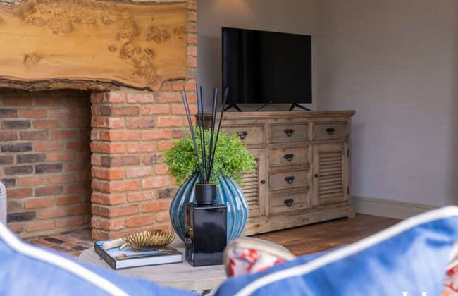 Luxurious 4 Bedroom Vineyard Villa Stanlake Park - Foto 20