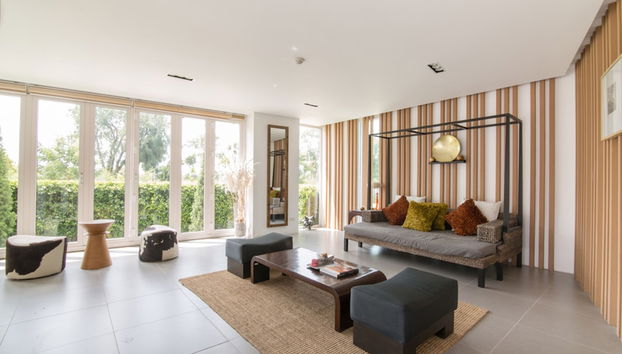 First Choice Grand Suites - Photo 3