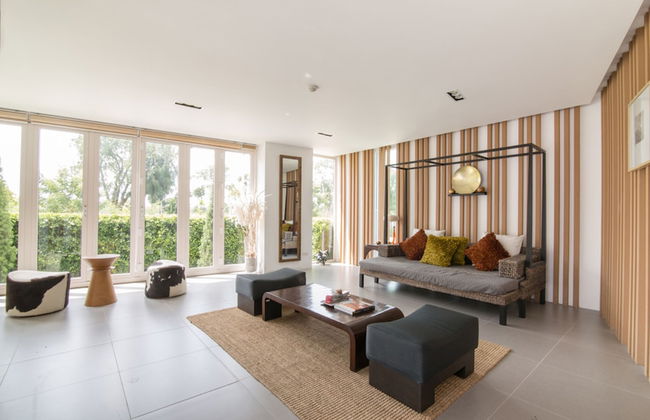 First Choice Grand Suites - Photo 3