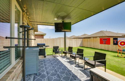 Hot Tub and Game Room Raider Resort in Lubbock - Foto 30