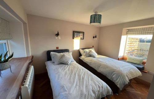 Osprey Hide - Photo 6