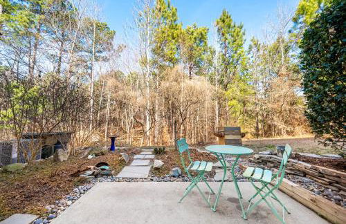 Modern 3-BR Townhome w Private Backyard Near RTP - Foto 55