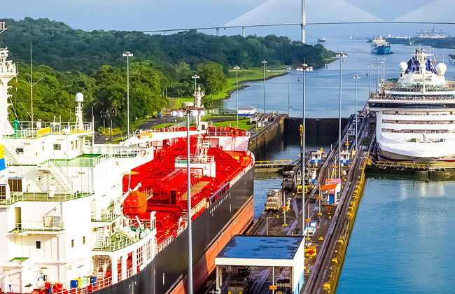 Cruce del Canal de Panamá hasta Colón - Photo 1
