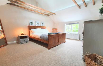 Glenfield Cottage - Secluded Luxury deep in the Oxfordshire Countryside - Photo 8