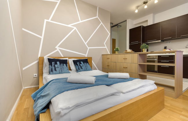 Quality Point Apartments 0-24 reception - Foto 7