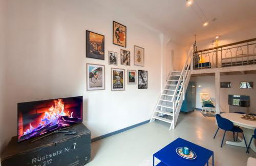 Kirchen-Lofts in der Soccerkirche by Stayeasy - Photo 1