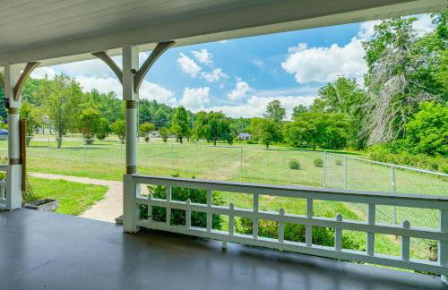 Mtn Views and Idyllic Setting! Clifton Forge Retreat - Foto 30