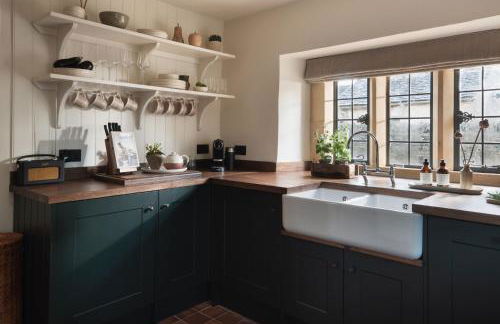 The Little Barn - Photo 31