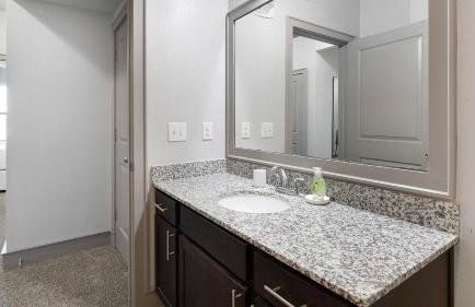 Landing Stunning 3BD Clubhouse - Foto 17