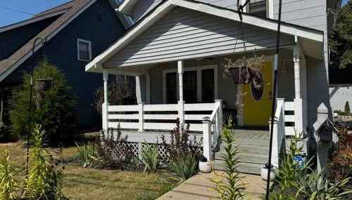 Spacious Relaxing Baltimore Home with Hot Tub - Foto 3