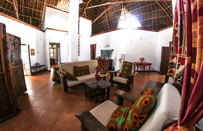 Kipepeo Lodge - Photo 17