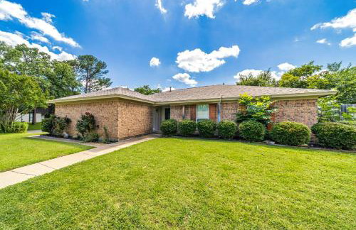Private Pool, Entire House, In the Center of DFW - Foto 18