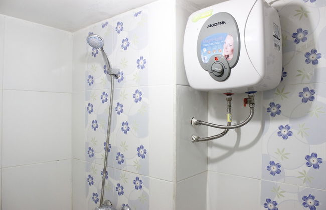 Compact Studio Room The Jarrdin Cihampelas Apartment - Photo 21