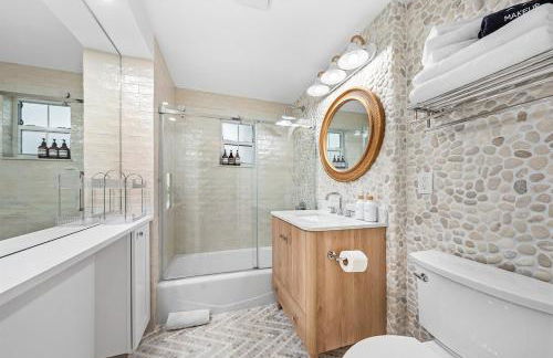 Family Oasis in Delray 4BR Private Pool - Photo 7