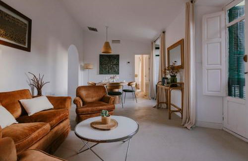 Hacienda Clavero Five Deluxe Apartment - Photo 1