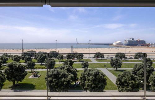 SONIA Travels - Photo 2