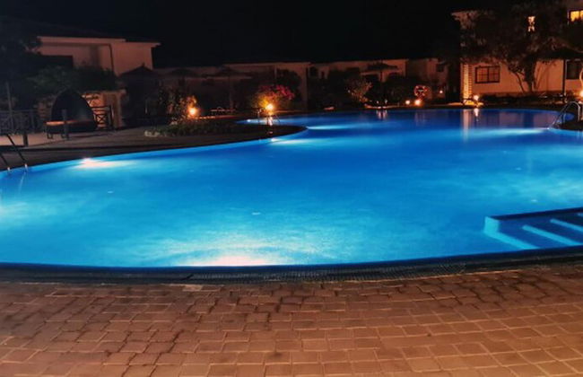 Tortuga Beach Lovely 2 bed Apartment and Gardens - Foto 15