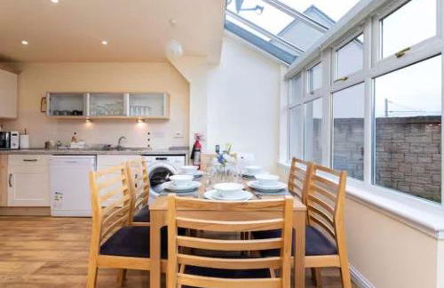 4 Bedroom Townhouse In Stirling - Photo 16