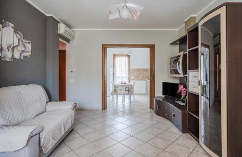 GuestHost - Sestu Lovely Apt W Balcony near Spiaggia Poetto! - Foto 5